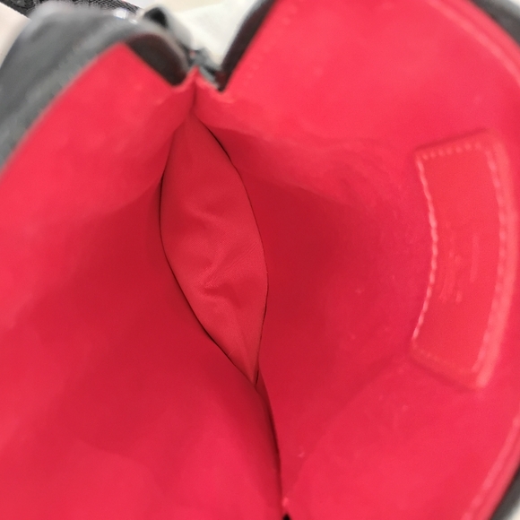 CHRISTIAN LOUBOUTIN Crossbody Bag LOUBILAB phone pouch - Picture 8 of 13